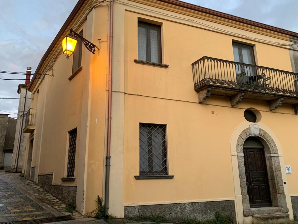 Le Vie Mediterranee Torre di Ruggiero Exterior foto