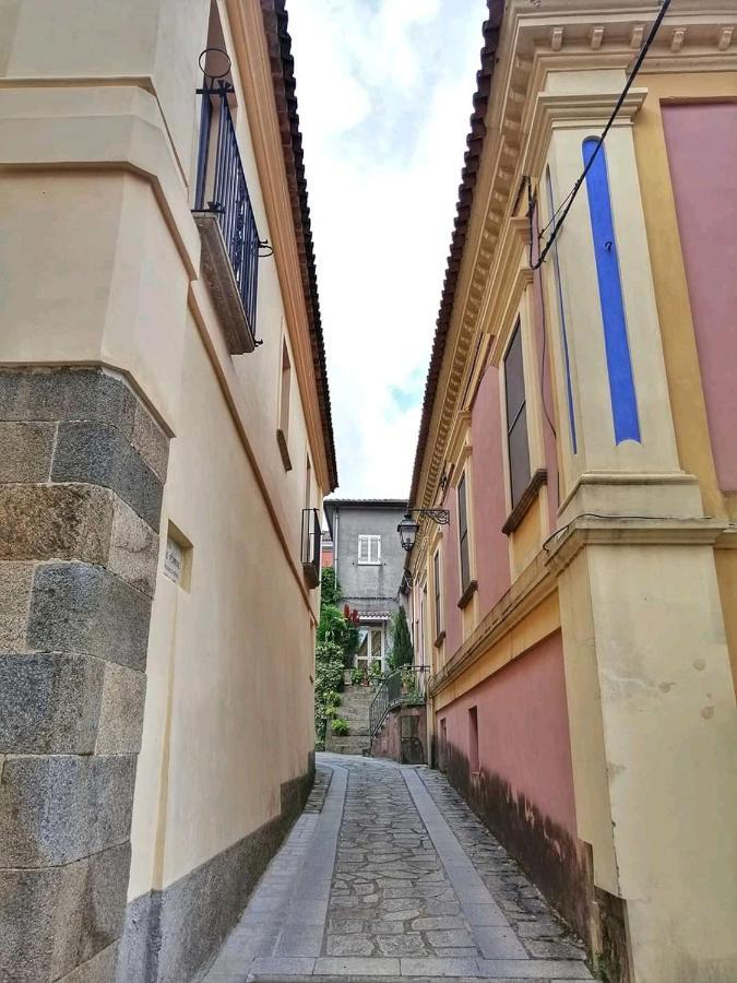 Le Vie Mediterranee Torre di Ruggiero Exterior foto